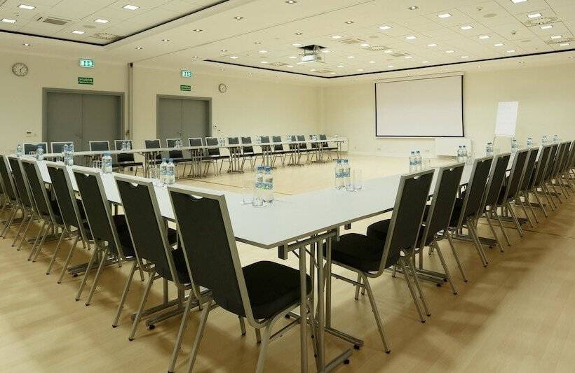 Отель Best Western Jurata