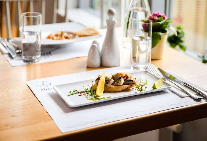 Отель Best Western Jurata