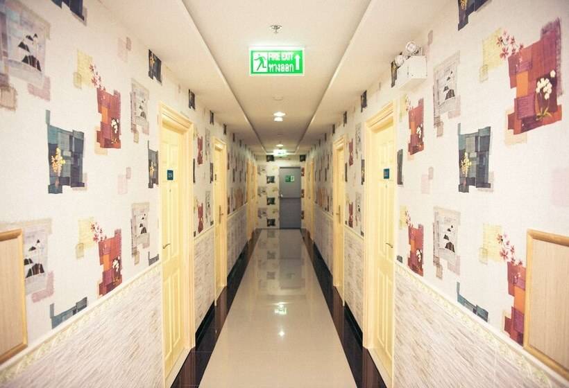 בית מלון כפרי Best Western Royal Buriram