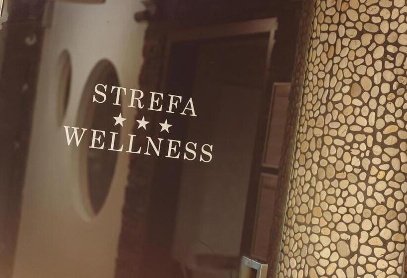 هتل Centrum Green Hill Business & Spa