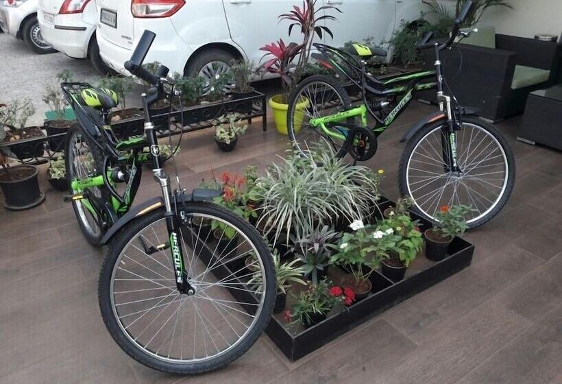 Citrus Hotel Lonavala