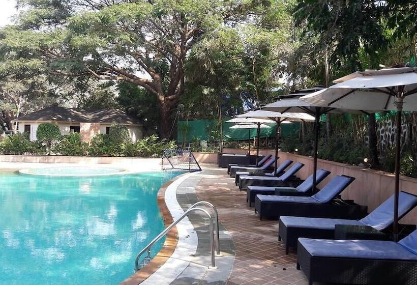 Citrus Hotel Lonavala