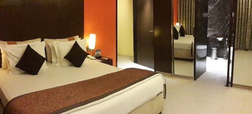 Citrus Hotel Lonavala