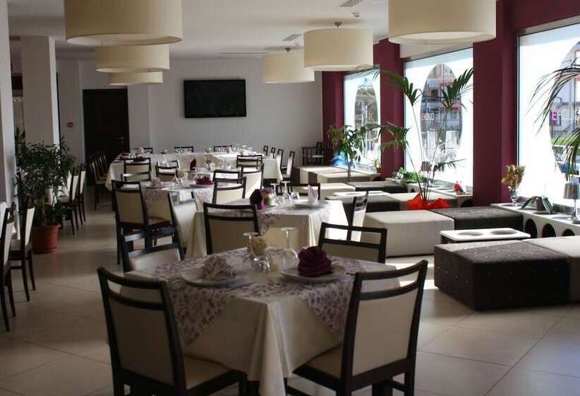 בית מלון כפרי Cliché