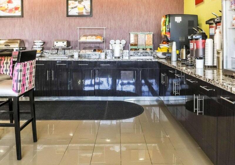 فندق Comfort Inn & Suites Artesia