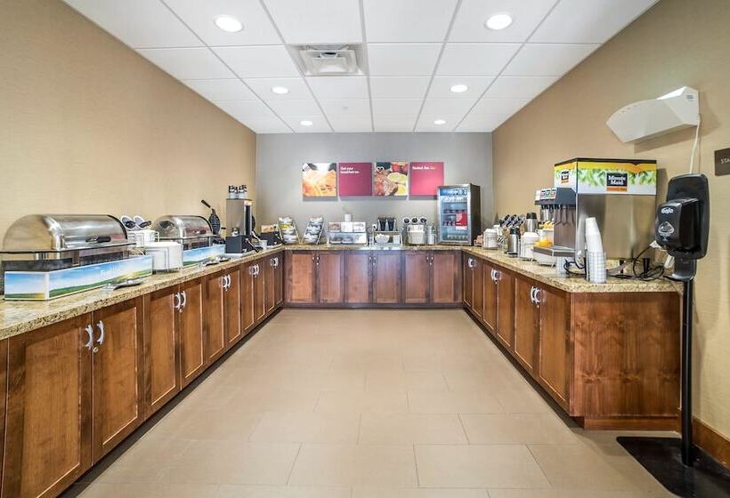 Отель Comfort Suites Moab Near Arches National Park