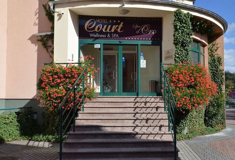 ホテル Court Wellness&spa