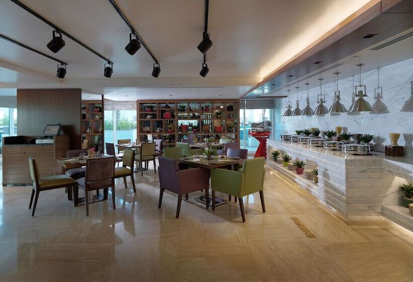 هتل Damac Maison Canal Views