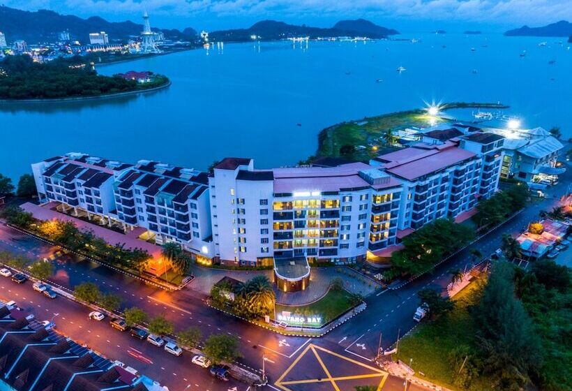 هتل Dayang Bay Resort Langkawi