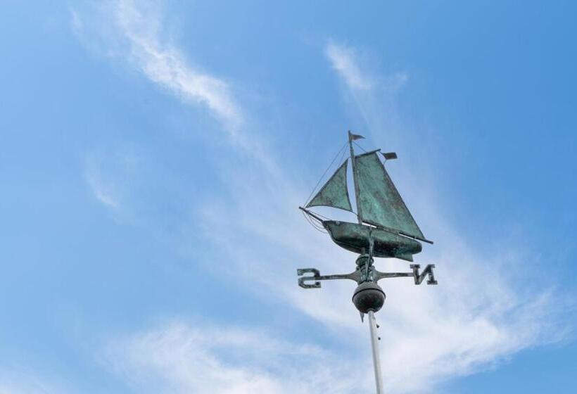 Отель Dayang Bay Resort Langkawi