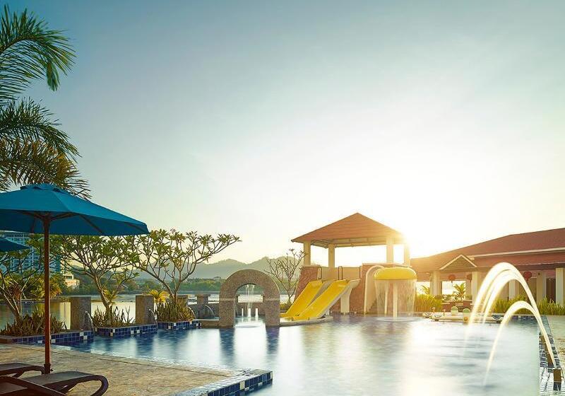 Отель Dayang Bay Resort Langkawi