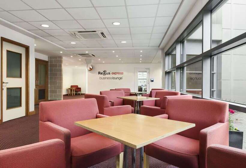 호텔 Days Inn Cannock Norton Canes