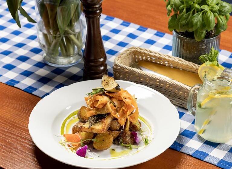 酒店 Diamond W Białym Dworku