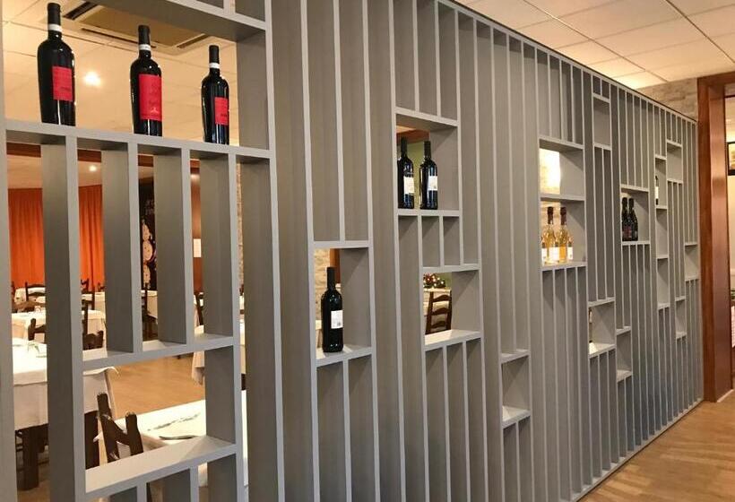 Отель Doria Business & Bike