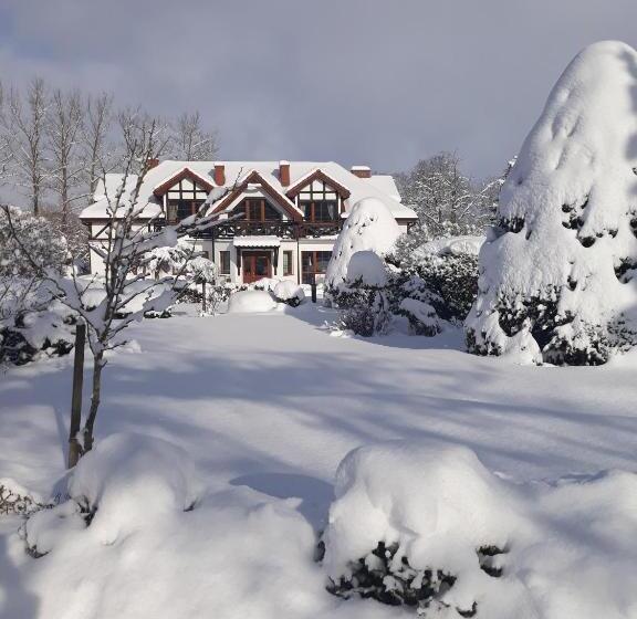 Отель Dworek Nad Regą