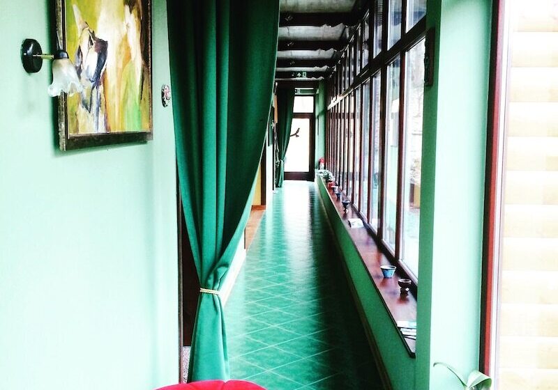 酒店 Ekosamotnia Eco Dream Pension