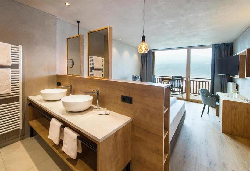 Отель Garni Ehrenfels