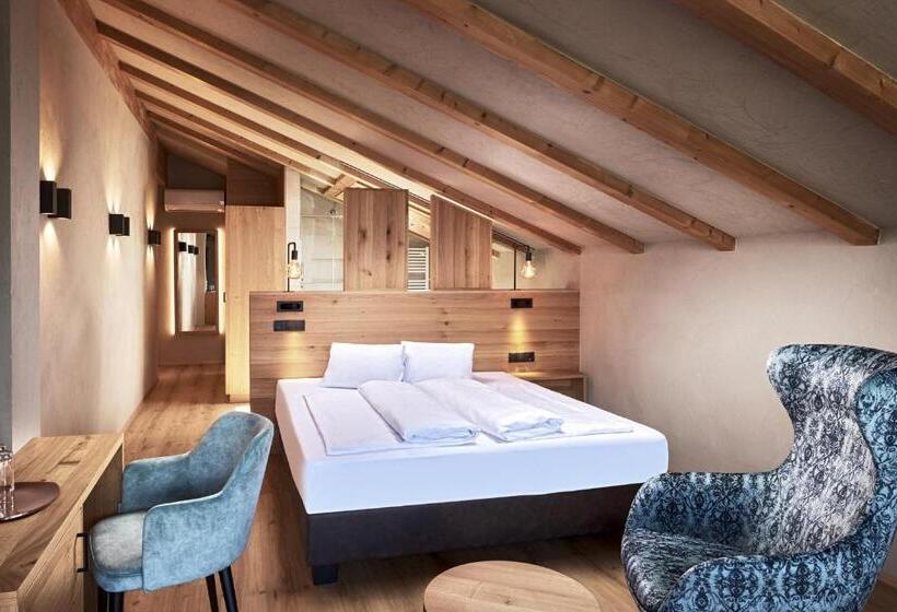 Отель Garni Ehrenfels