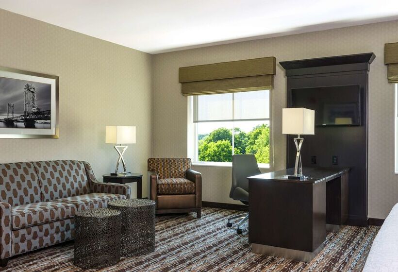 בית מלון כפרי Hampton Inn & Suites Portsmouth Downtown