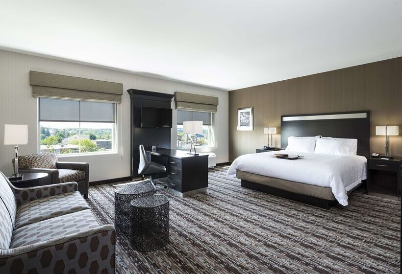 בית מלון כפרי Hampton Inn & Suites Portsmouth Downtown