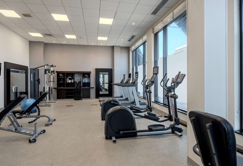 בית מלון כפרי Hampton Inn & Suites Portsmouth Downtown