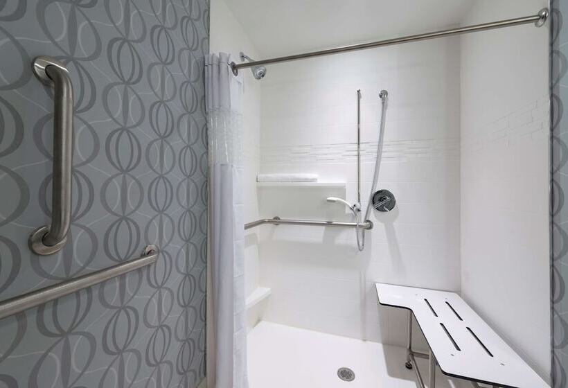 בית מלון כפרי Hampton Inn & Suites Portsmouth Downtown