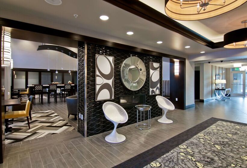 فندق Hampton Inn & Suites Bellevue Downtownseattle