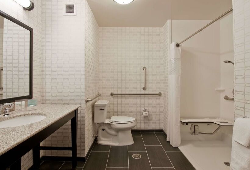 فندق Hampton Inn & Suites Bellevue Downtownseattle