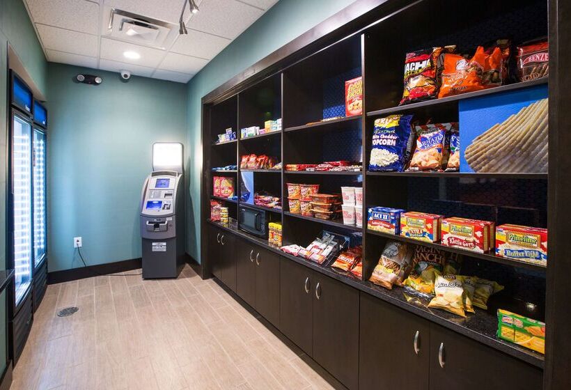 هتل Hampton Inn & Suites Toledo/westgate