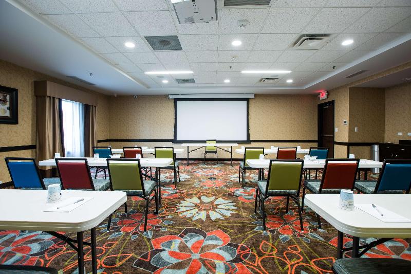 هتل Hampton Inn & Suites Toledo/westgate