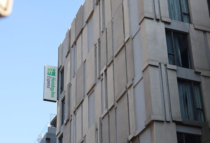 ホテル Holiday Inn Express Bangkok Sukhumvit 11, An Ihg