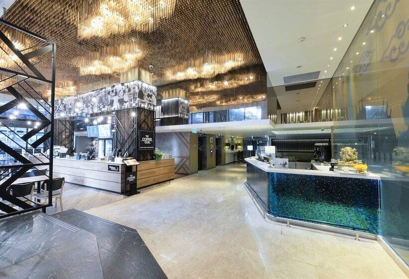 ホテル Holiday Inn Express Bangkok Sukhumvit 11, An Ihg