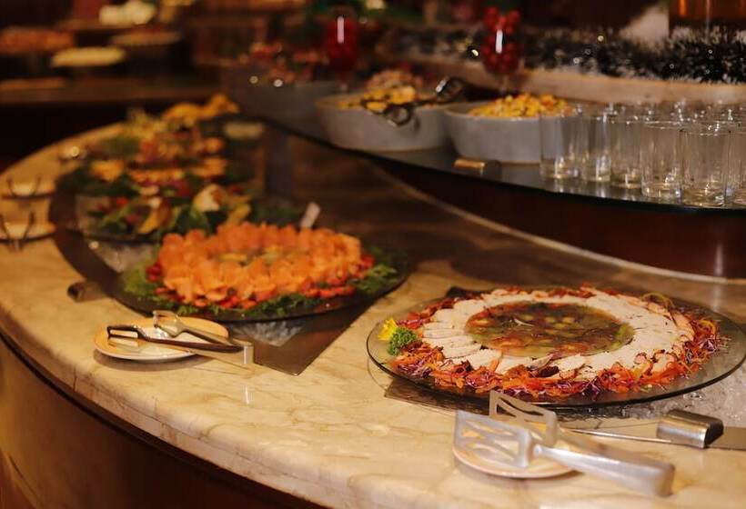 Отель Holiday Inn Jaipur City Centre, An Ihg