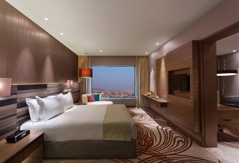 Отель Holiday Inn Jaipur City Centre, An Ihg