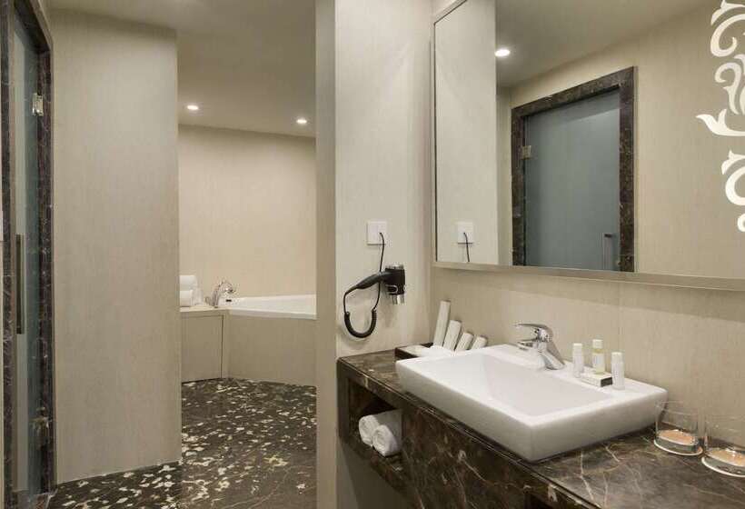 فندق Howard Johnson By Wyndham, Hebbal, Bengaluru