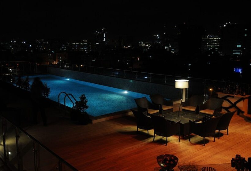 فندق Howard Johnson By Wyndham, Hebbal, Bengaluru