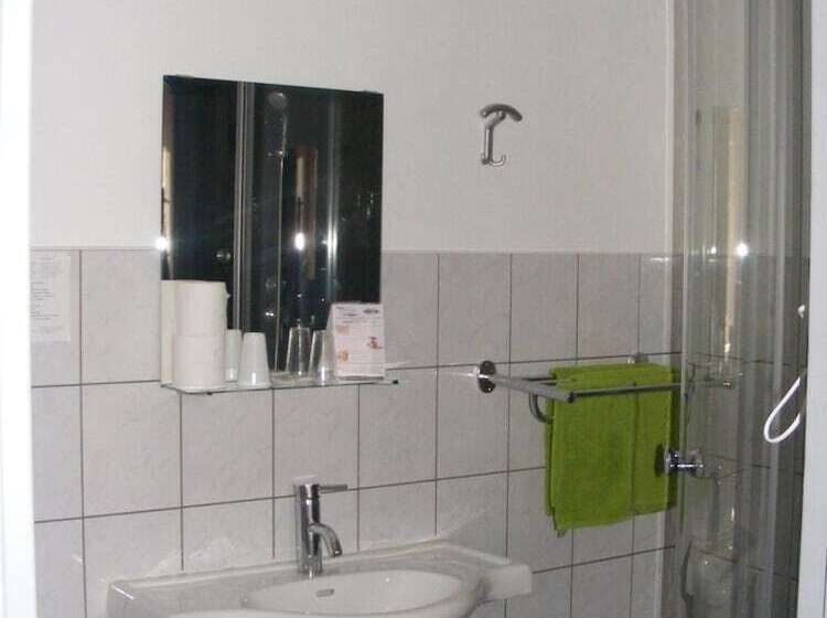 בית מלון כפרי Hôtel Les Boucles De Meuse