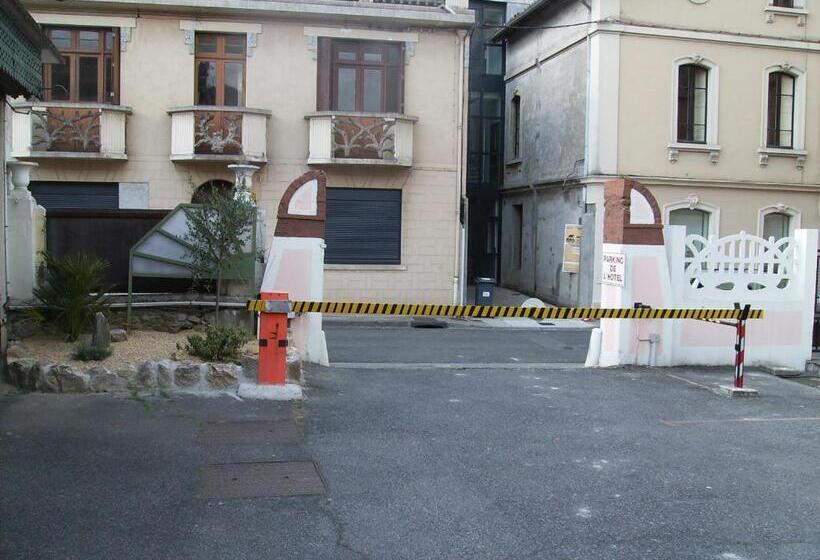ホテル Hôtel Pedussaut