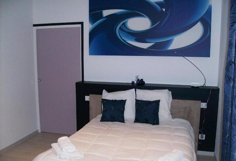 ホテル Hôtel Pedussaut