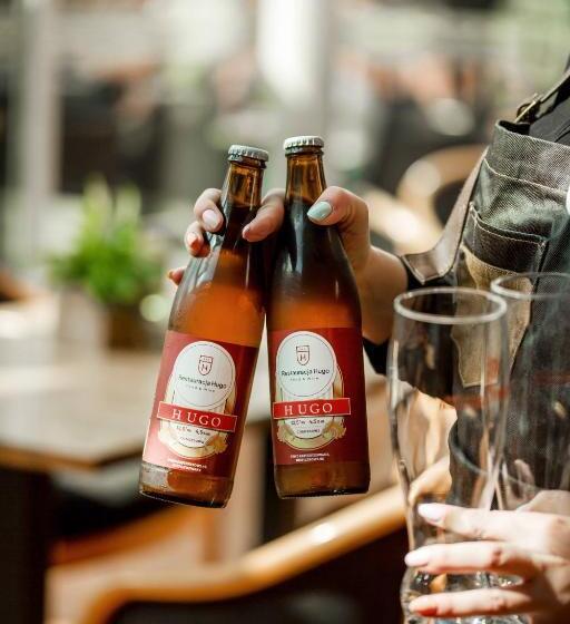 호텔 Hugo Business & Spa