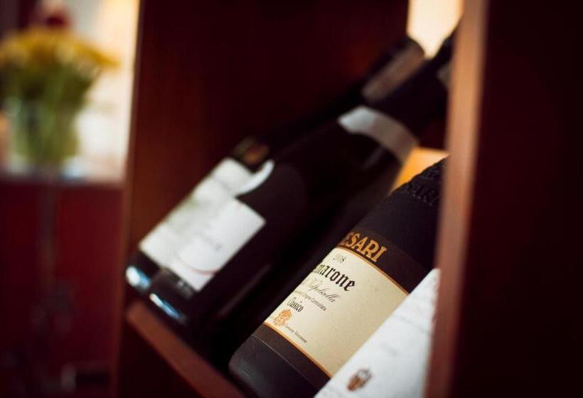 호텔 Hugo Business & Spa