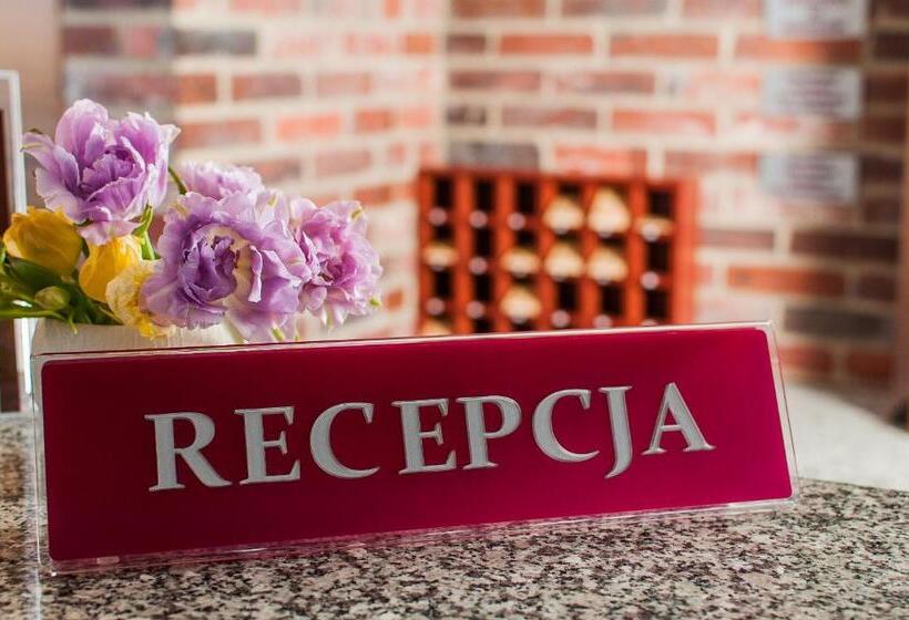 호텔 Hugo Business & Spa