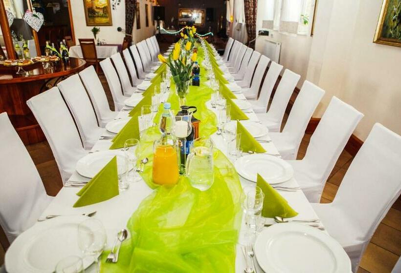 בית מלון כפרי I Restauracja Nad Jeziorem