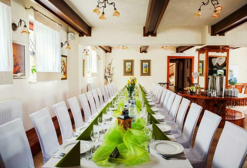 בית מלון כפרי I Restauracja Nad Jeziorem