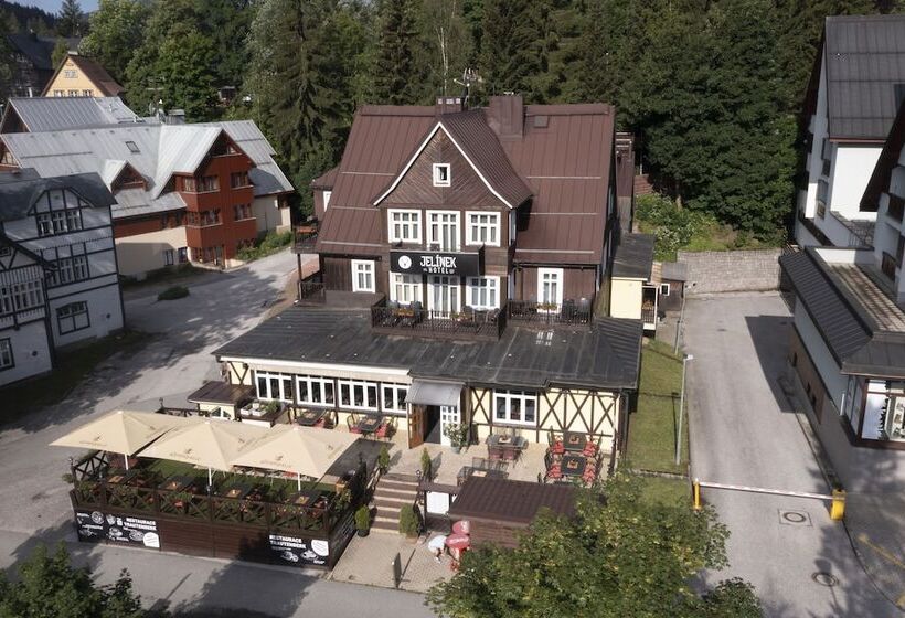 בית מלון כפרי Jelinek