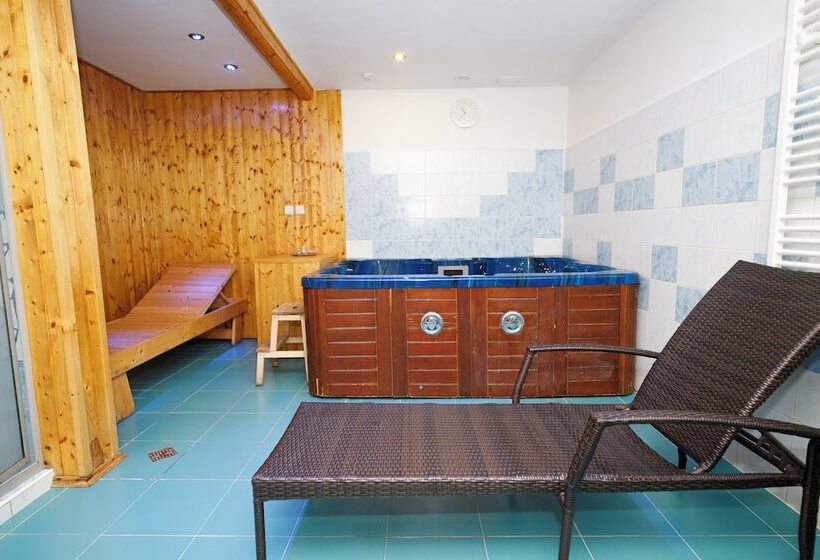 בית מלון כפרי Jelinek