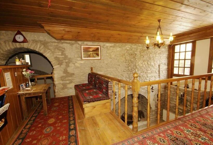 فندق Kardelen Konakları