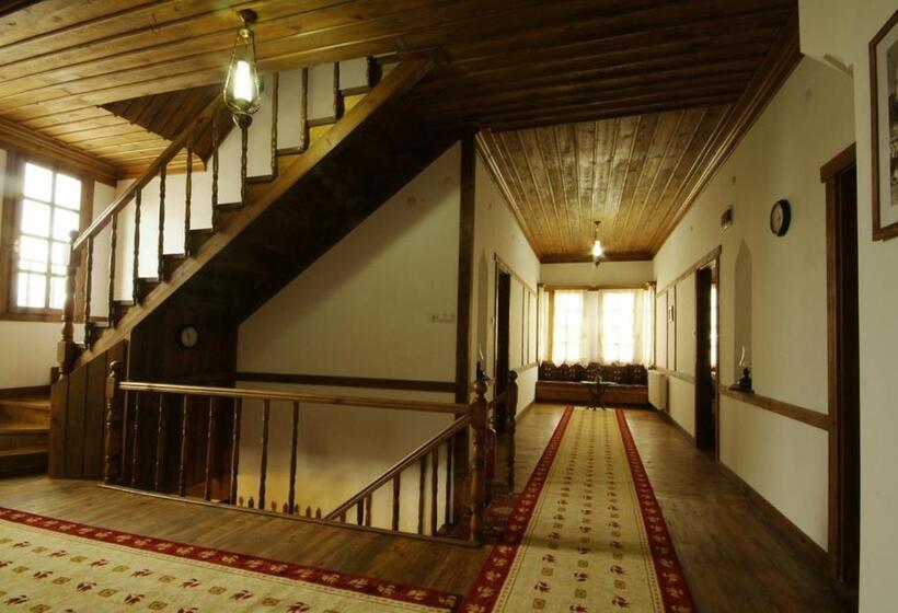 فندق Kardelen Konakları