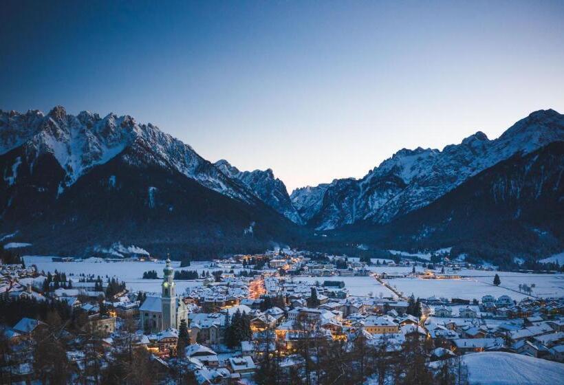 בית מלון כפרי Kirchenwirt