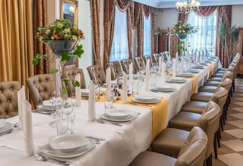 فندق Maria Helena